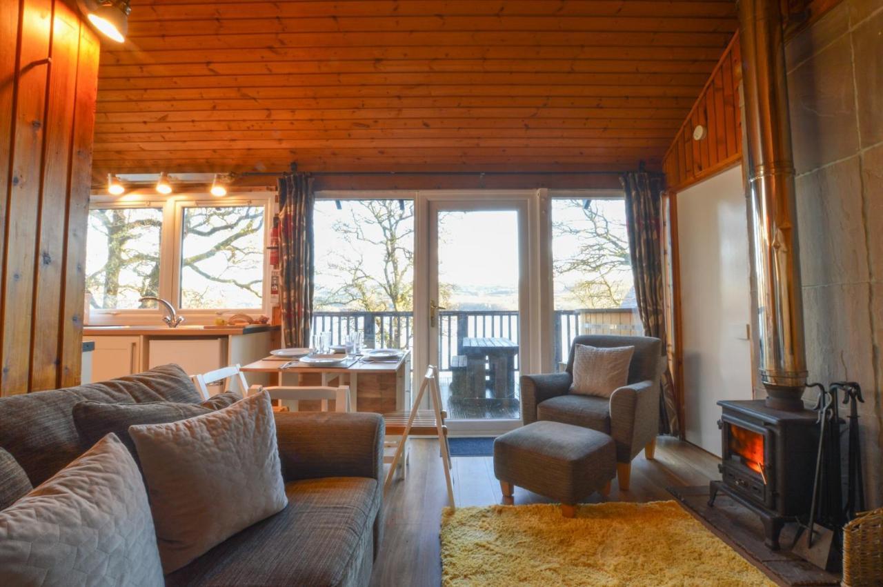 Loch Aweside Forest Cabins Dalavich Ngoại thất bức ảnh