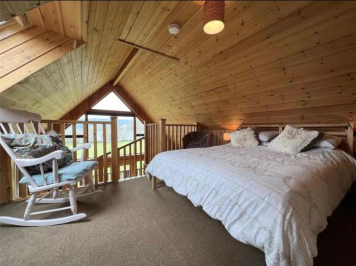 Loch Aweside Forest Cabins Dalavich Ngoại thất bức ảnh