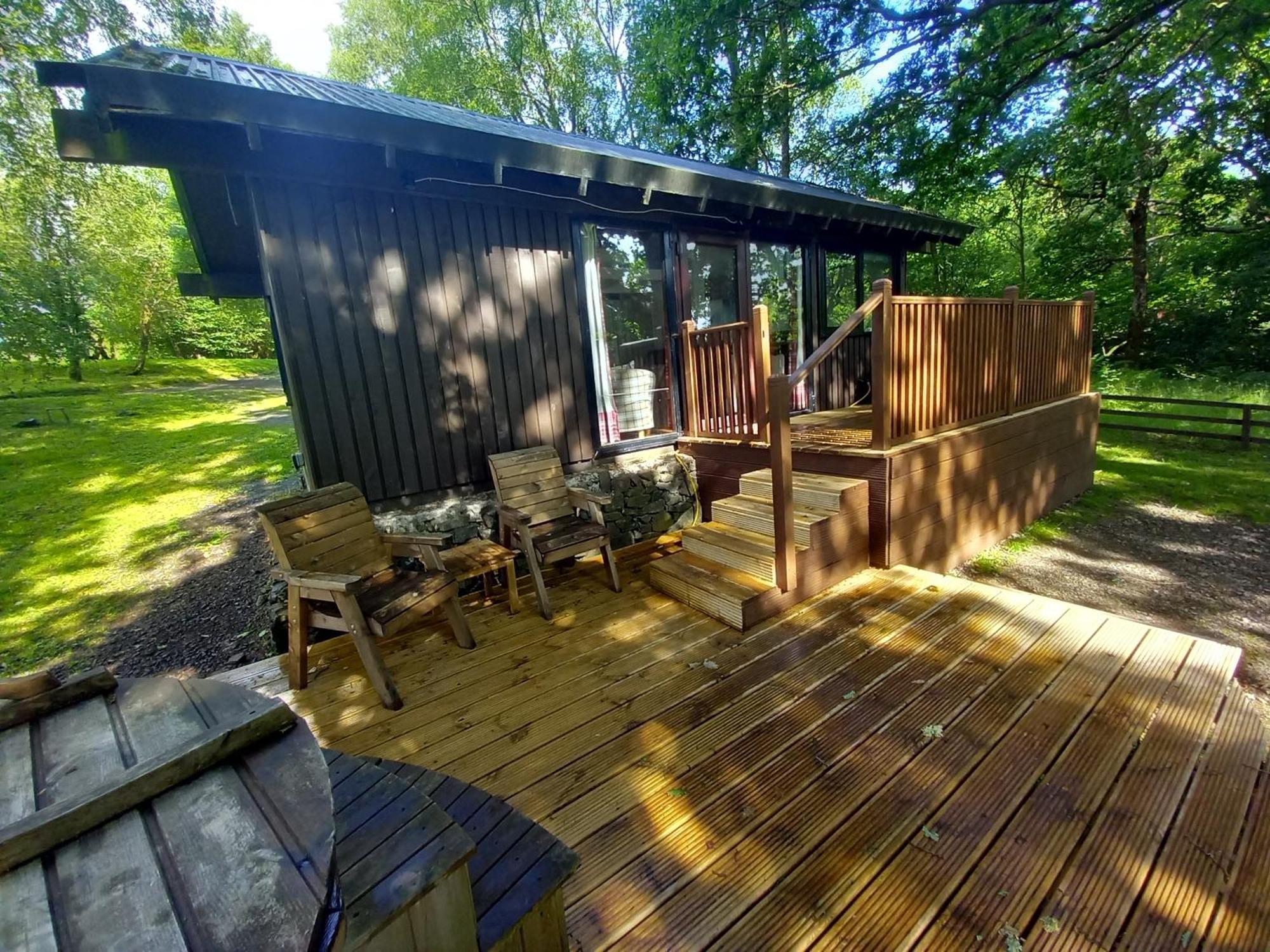 Loch Aweside Forest Cabins Dalavich Phòng bức ảnh