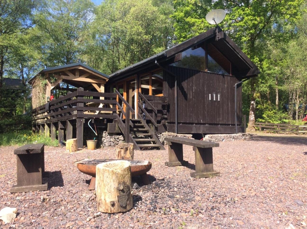 Loch Aweside Forest Cabins Dalavich Phòng bức ảnh