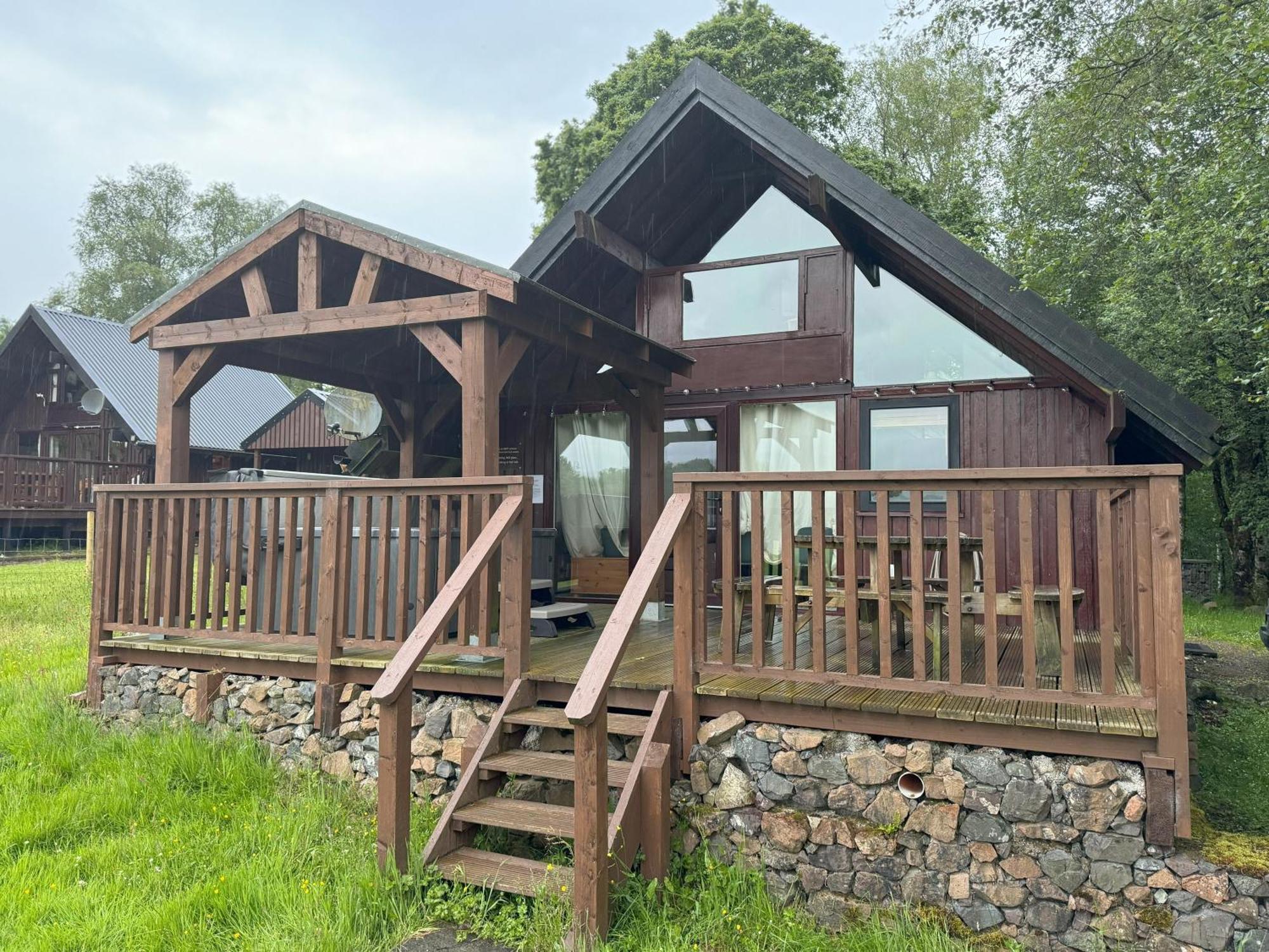 Loch Aweside Forest Cabins Dalavich Ngoại thất bức ảnh